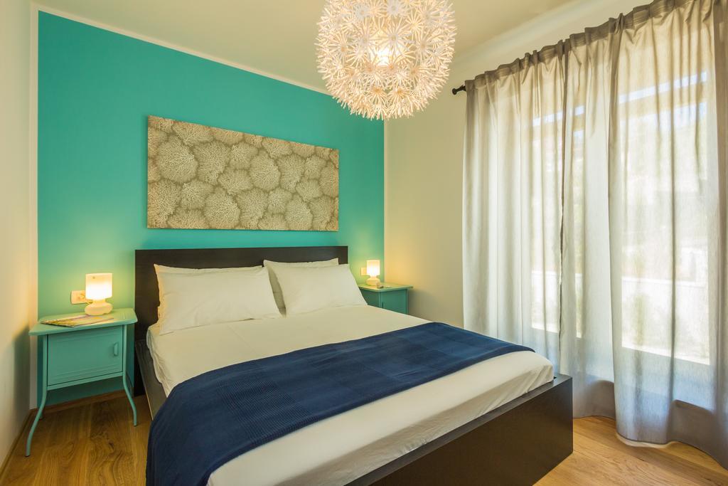 Villa Manus - Boutique Apartments Ловран Екстериор снимка