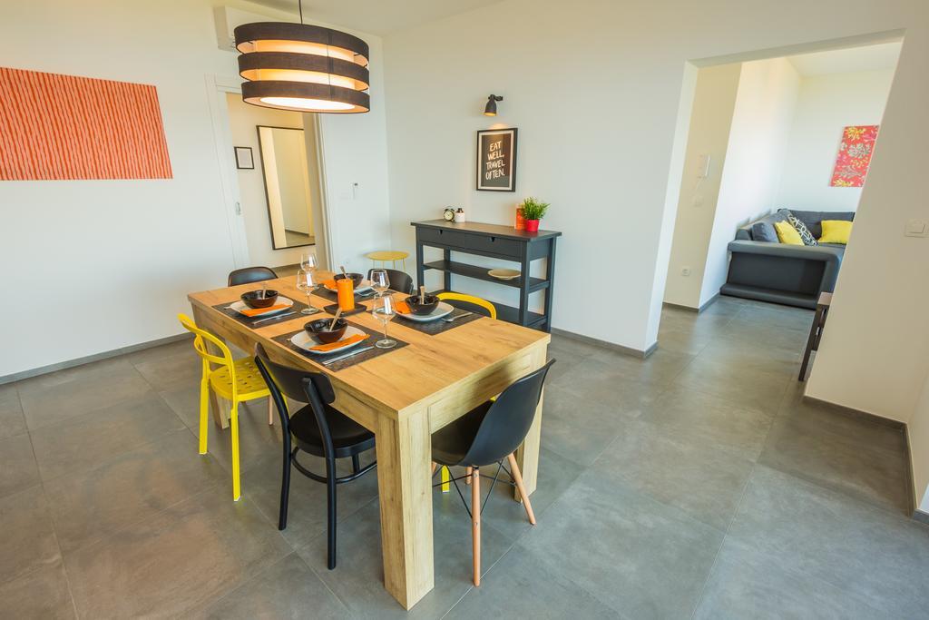 Villa Manus - Boutique Apartments Ловран Екстериор снимка
